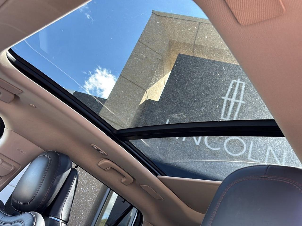 2022 Lincoln Aviator Reserve Photo5