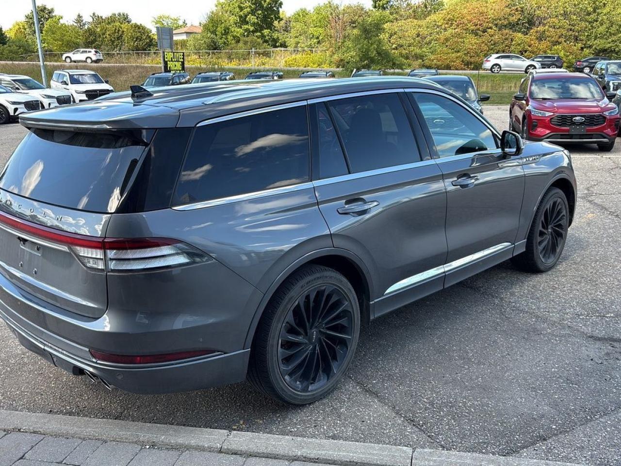 2022 Lincoln Aviator Reserve Photo5