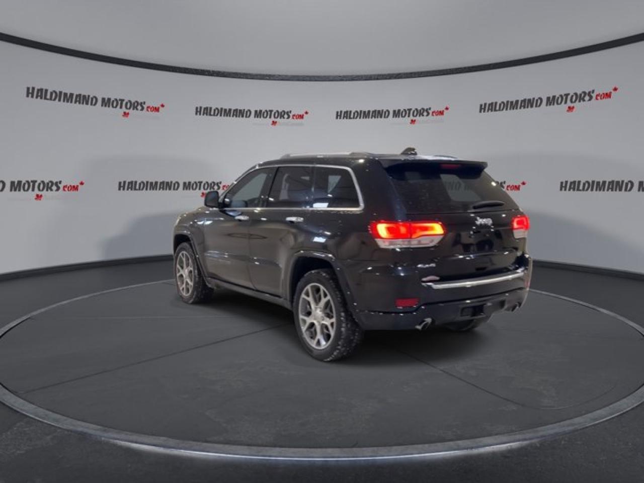 2021 Jeep Grand Cherokee Overland 4x4 | Protech Group (AZX) | Photo