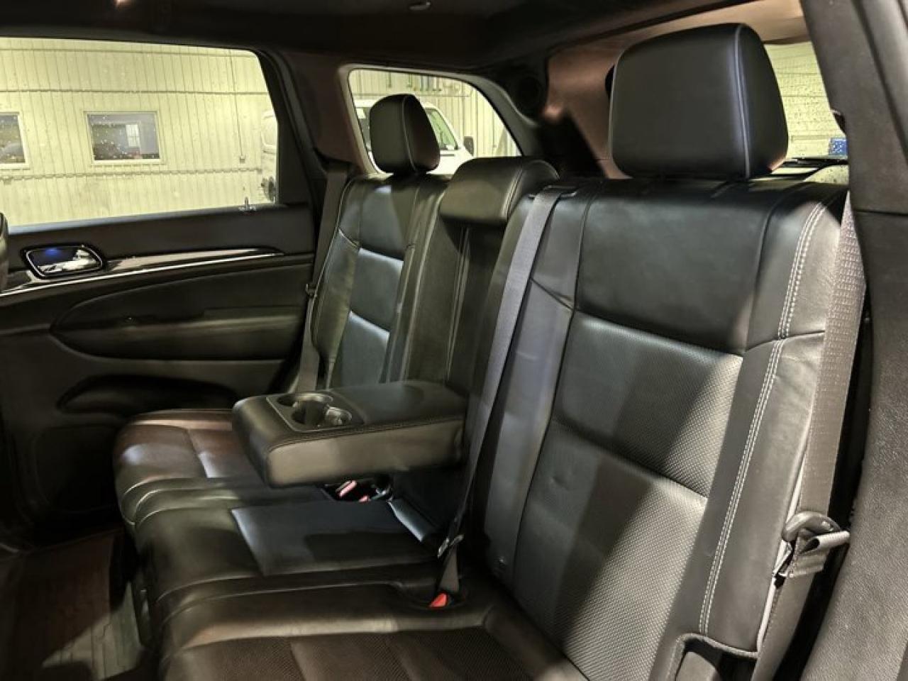 2021 Jeep Grand Cherokee Overland 4x4 | Protech Group (AZX) | Photo