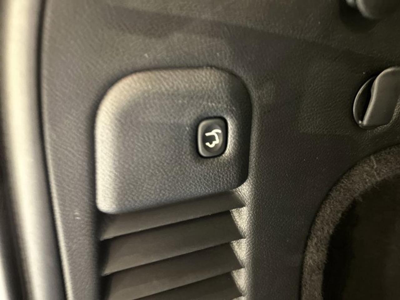 2021 Jeep Grand Cherokee Overland 4x4 | Protech Group (AZX) | Photo