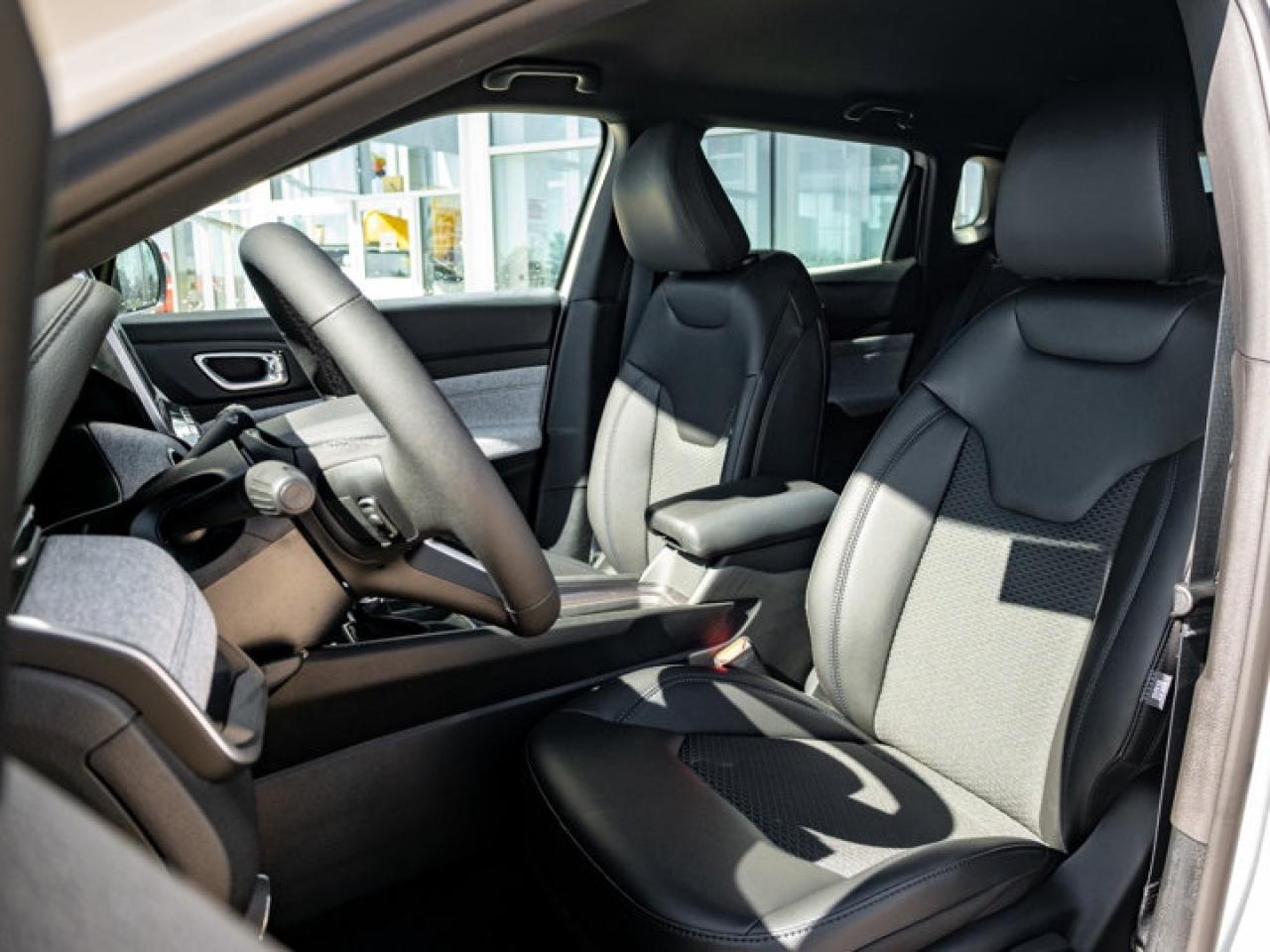 2026 Jeep Compass NORTH Photo