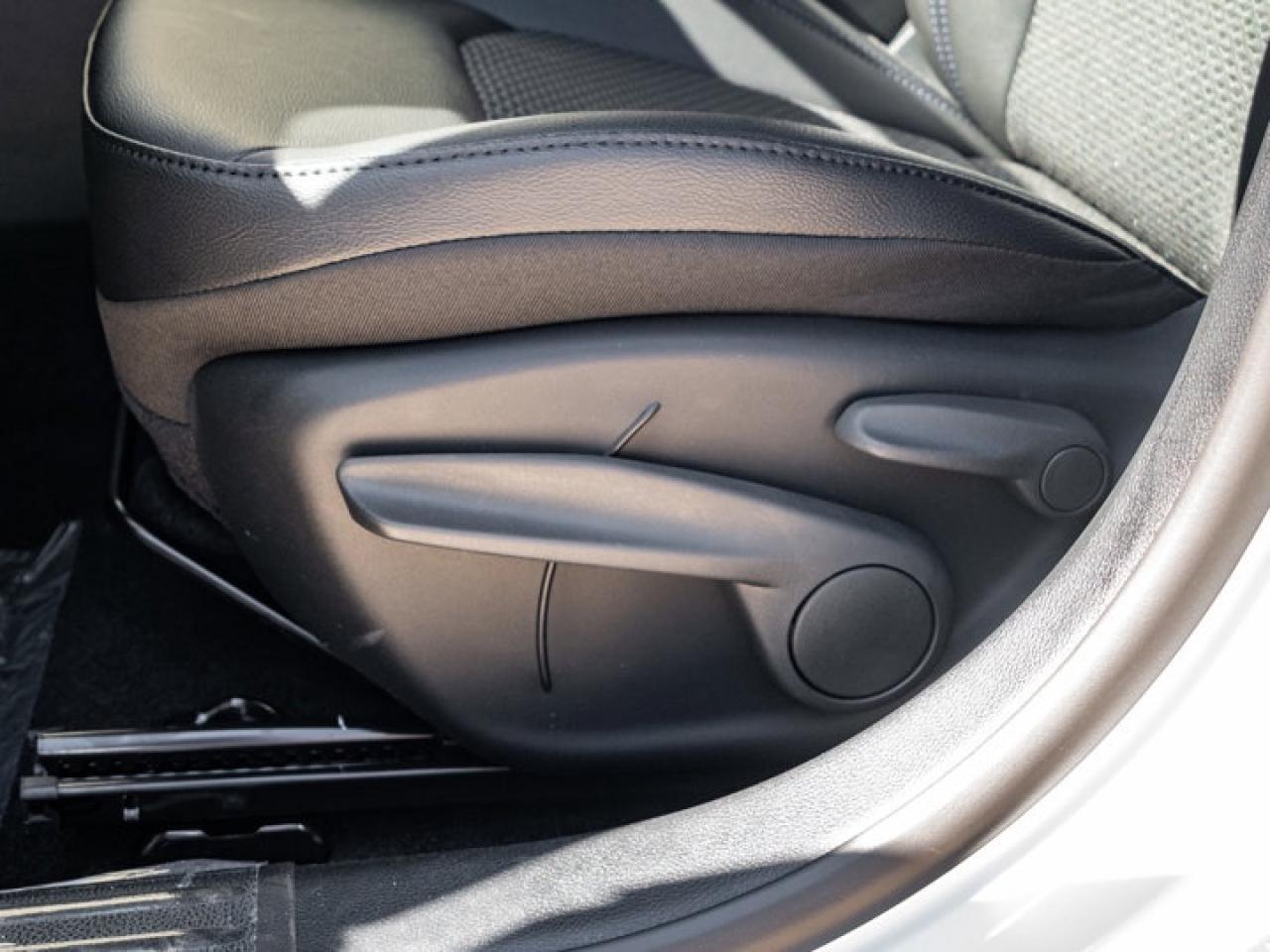 2026 Jeep Compass NORTH Photo