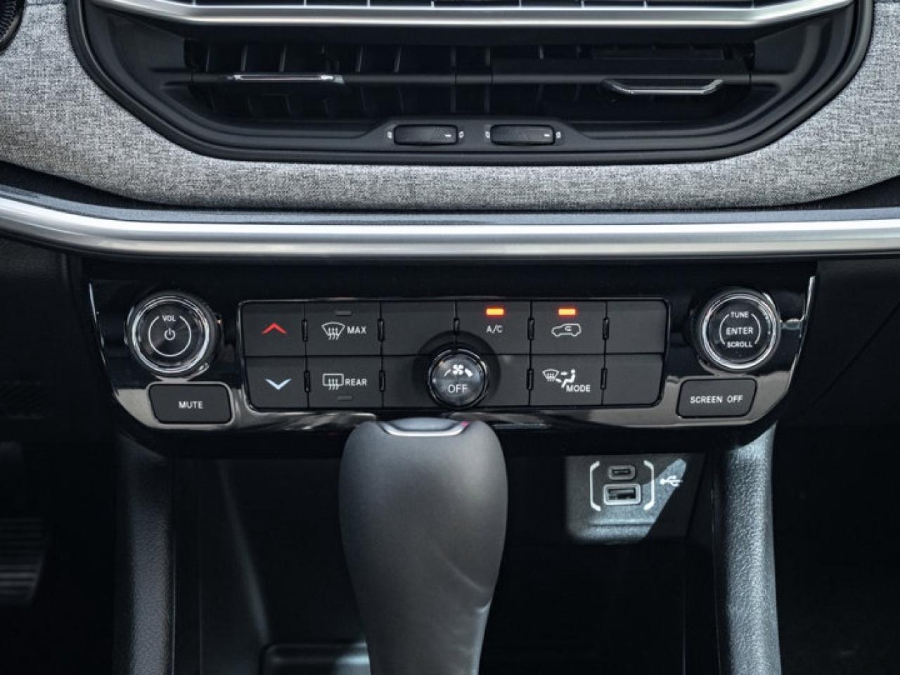 2026 Jeep Compass NORTH Photo