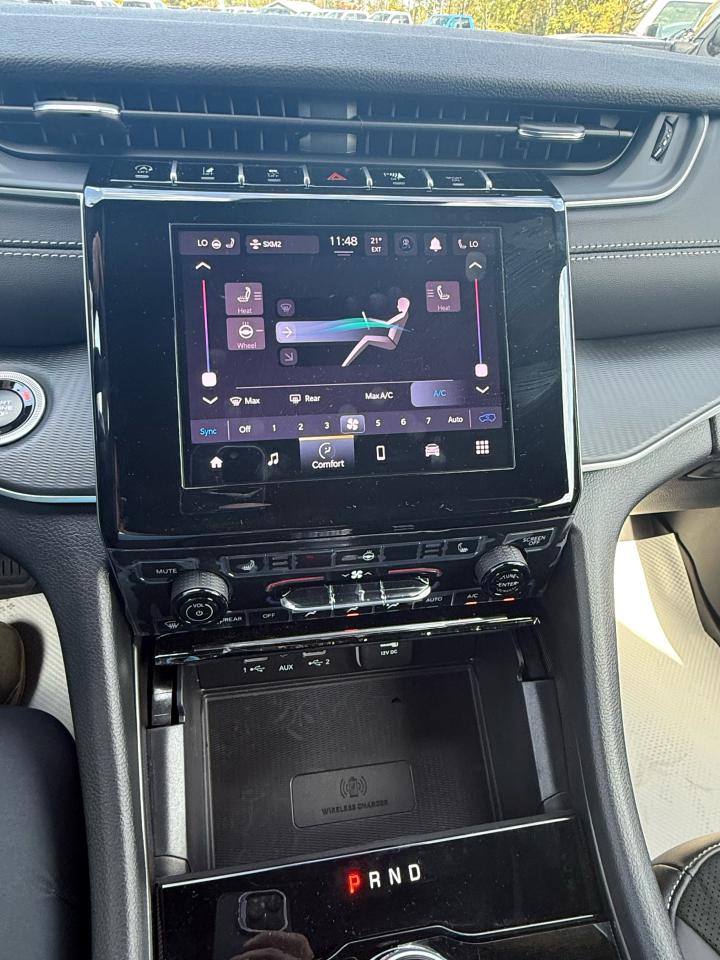 2025 Jeep Grand Cherokee ALTITUDE 4X4 Photo14