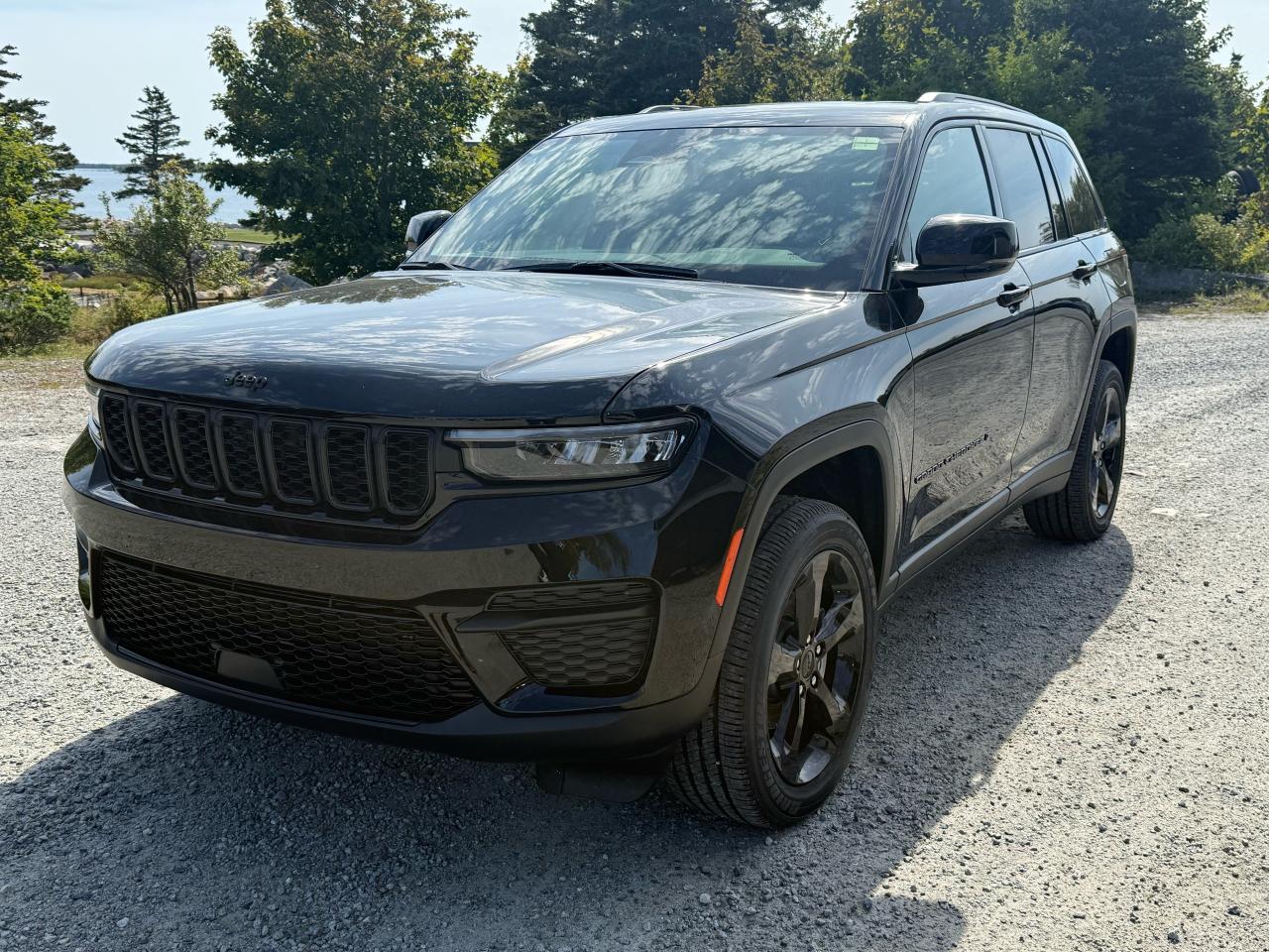 2025 Jeep Grand Cherokee ALTITUDE 4X4