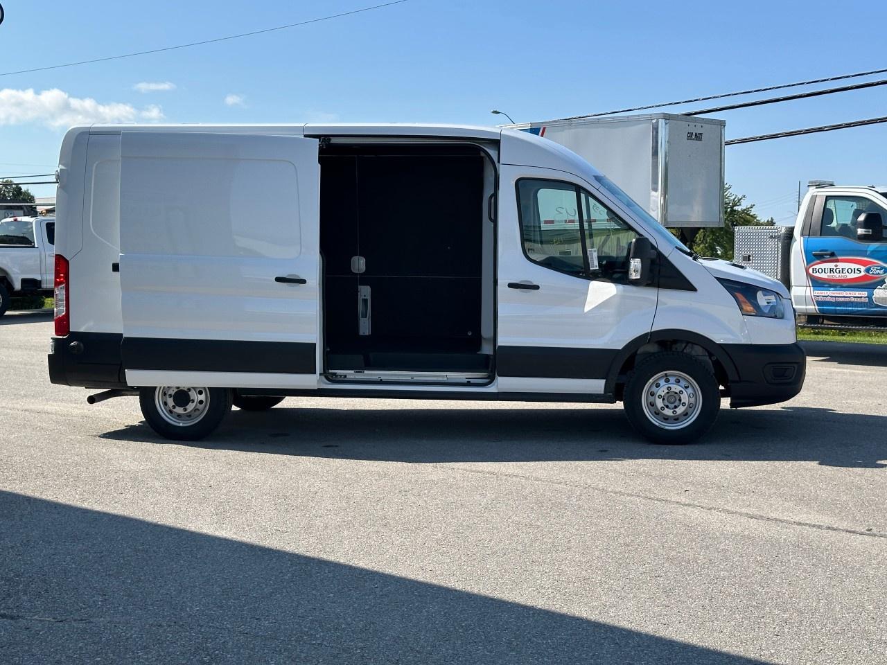 2025 Ford Transit Cargo Van T-250 148" MED RF 9070 GVWR AWD Photo