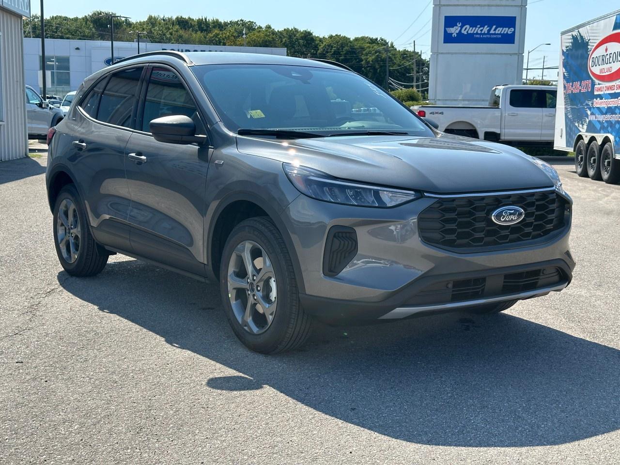 2025 Ford Escape ST-Line AWD Photo3