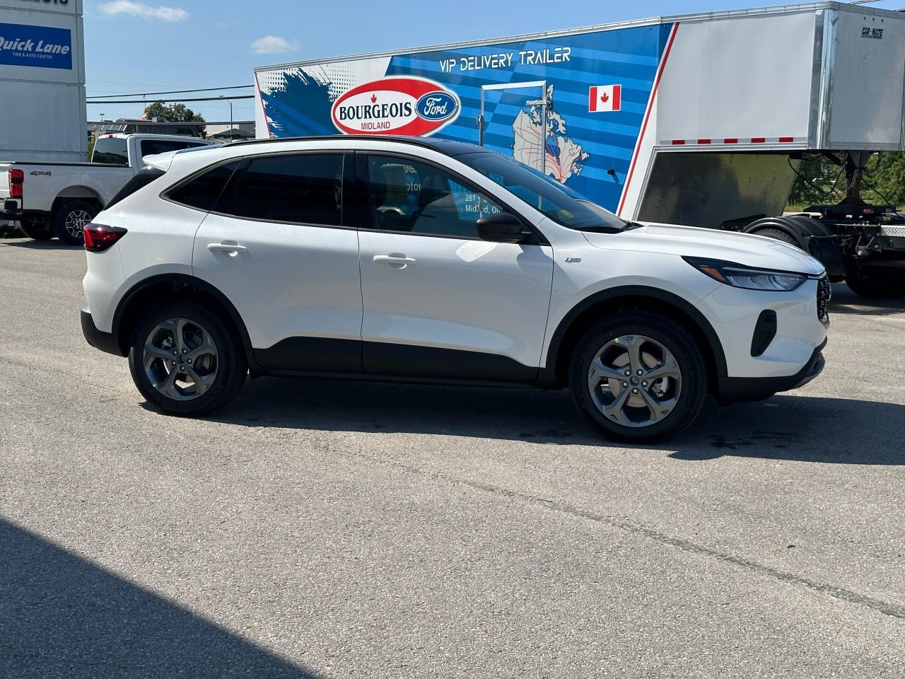 2025 Ford Escape ST-Line AWD Photo4