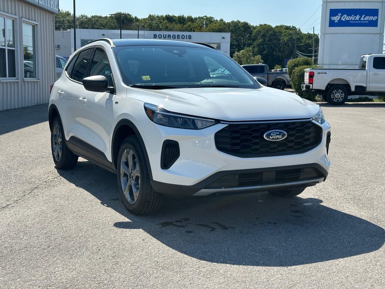 2025 Ford Escape ST-Line AWD Photo