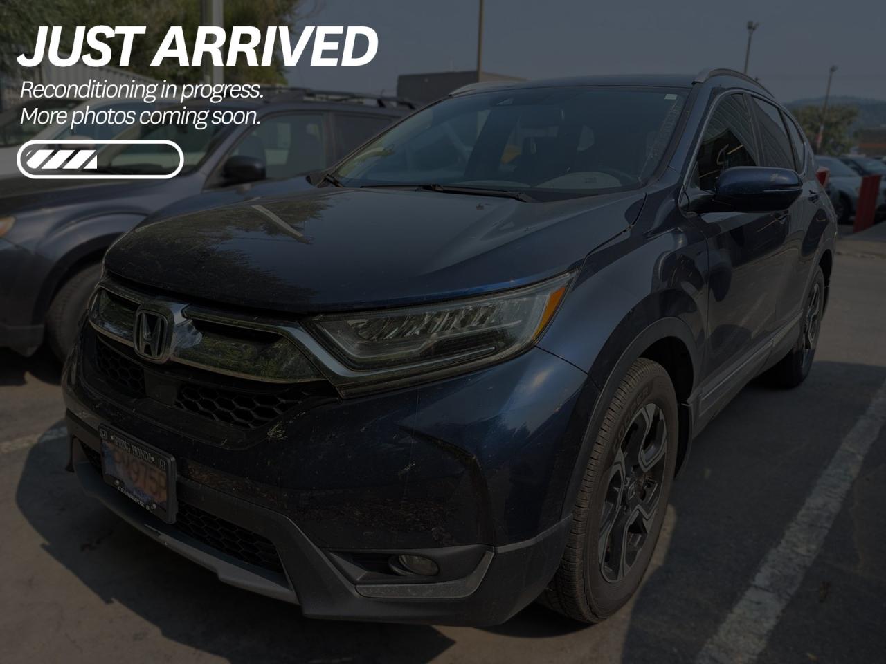 Used 2018 Honda CR-V Touring $221 BI-WEEKLY - GREAT ON GAS, ONE OWNER, LOCAL TRADE for sale in Cranbrook, BC