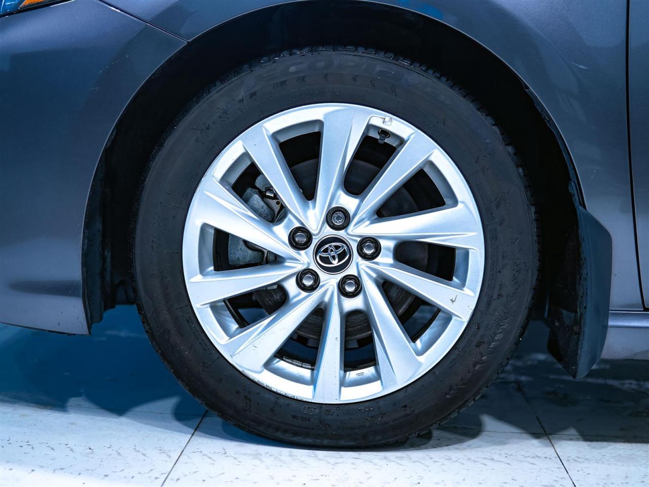 2024 Toyota Camry SE | LEATHER | HTD STEERING | APP CONNECT Photo