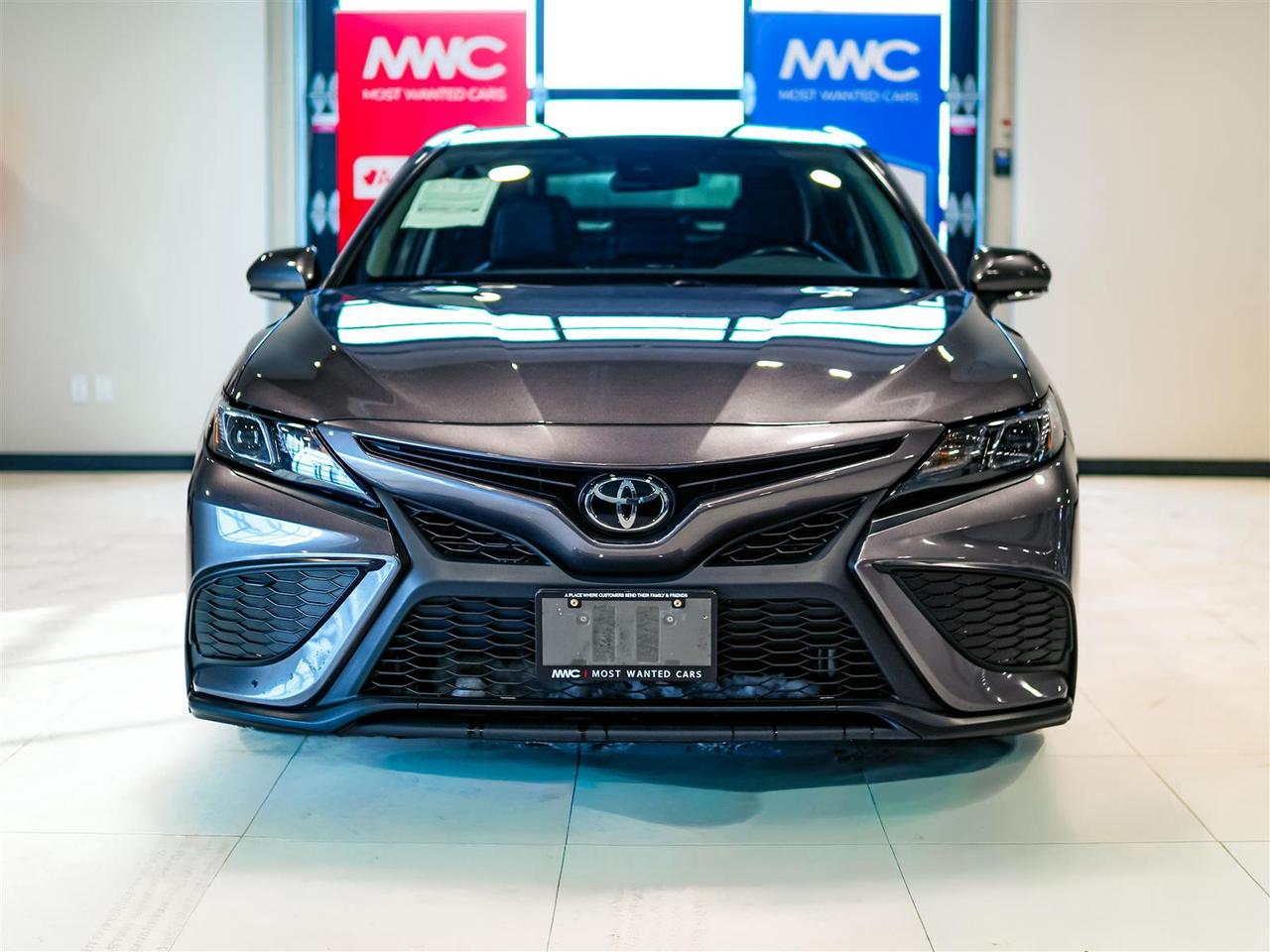 2024 Toyota Camry SE | LEATHER | HTD STEERING | APP CONNECT Photo2