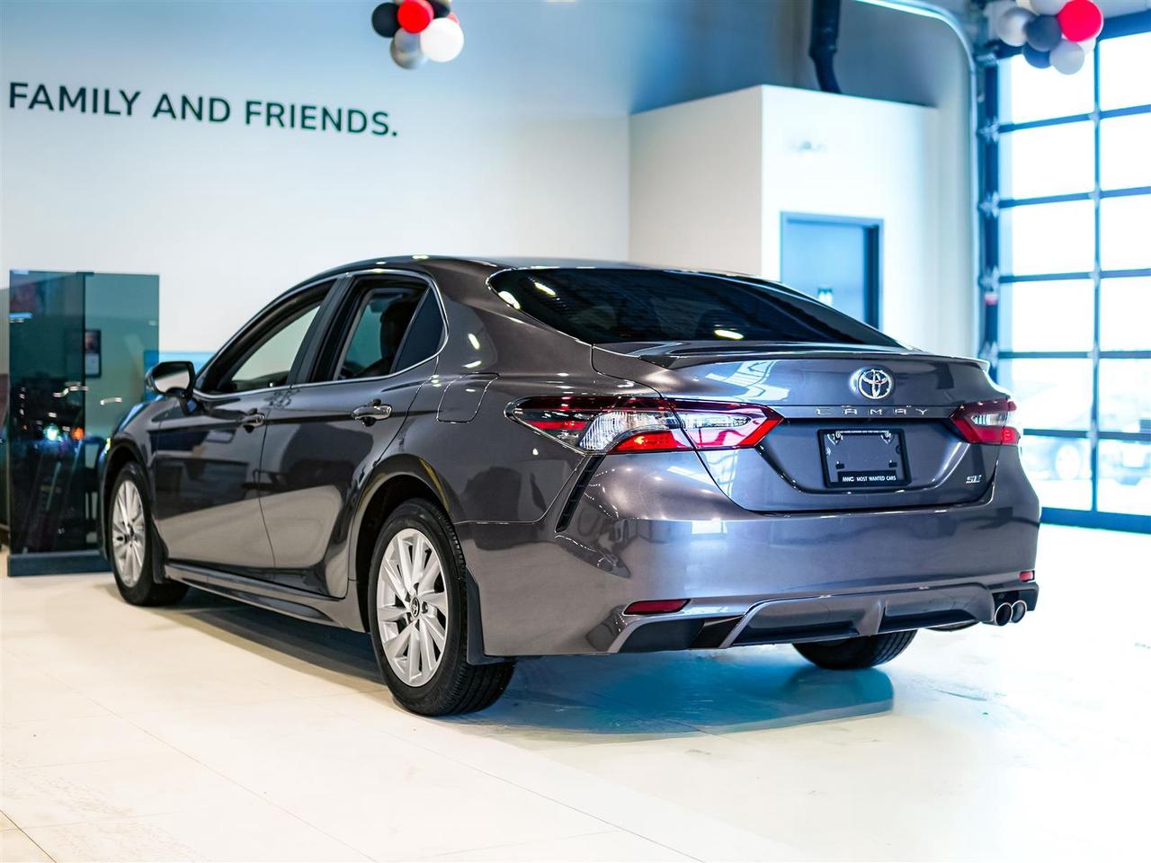 2024 Toyota Camry SE | LEATHER | HTD STEERING | APP CONNECT Photo