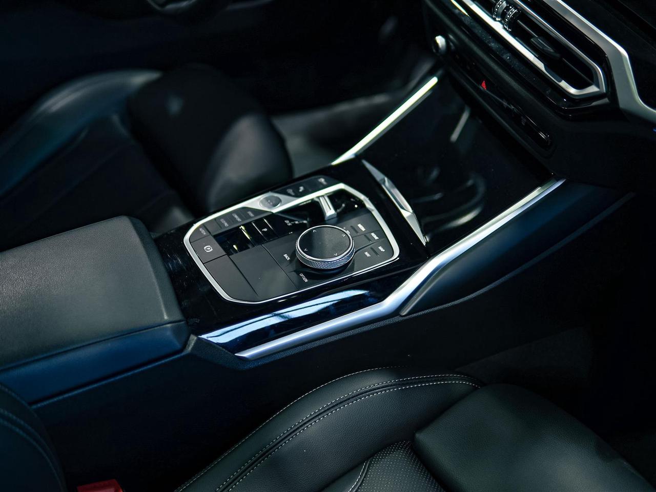 2023 BMW 330xi X DRIVE | NAV | NO ACCIDENTS | 7 BMW SERV REC Photo