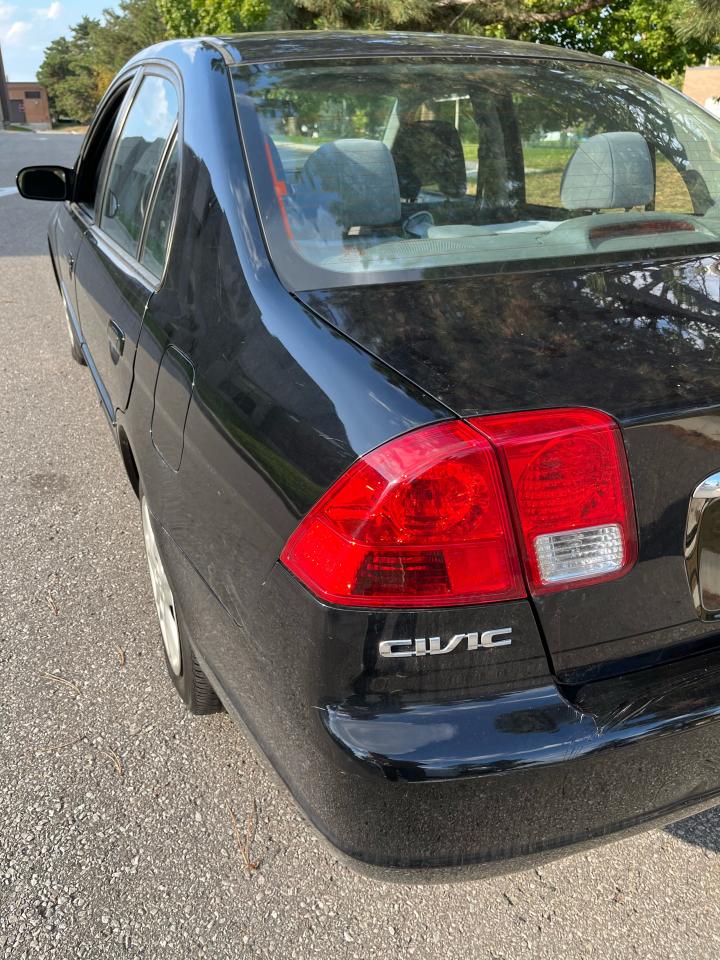 2003 Honda Civic DX - Photo #11