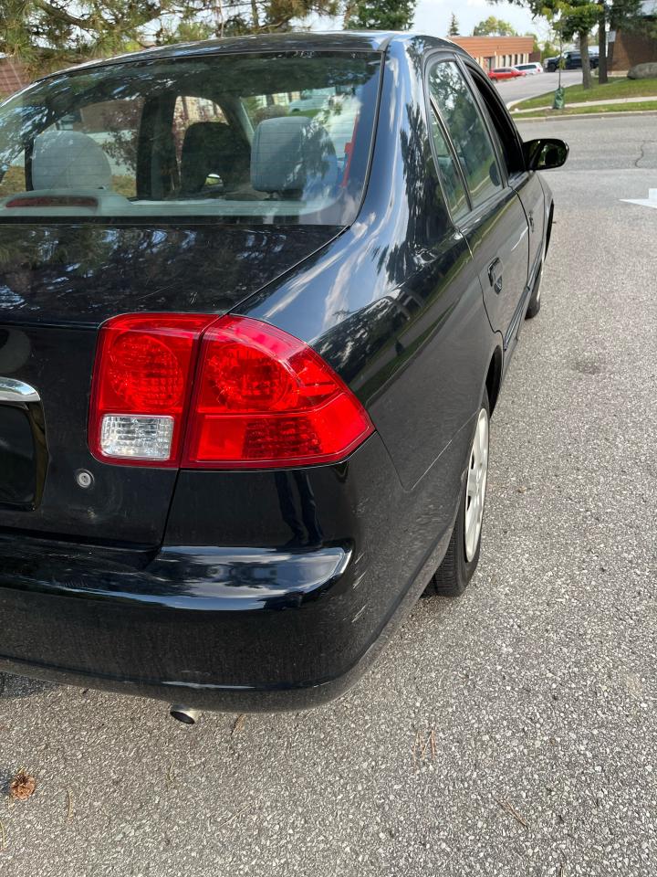 2003 Honda Civic DX - Photo #12