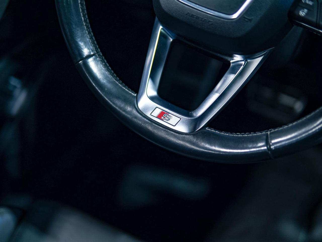 2019 Audi SQ5 PROGRESSIV | 4 NEW TIRES & BRAKES | NO ACCIDENTS Photo