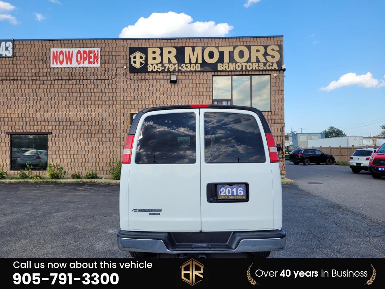 2016 Chevrolet Express LT 3500 Extended | 12 Passenger Photo