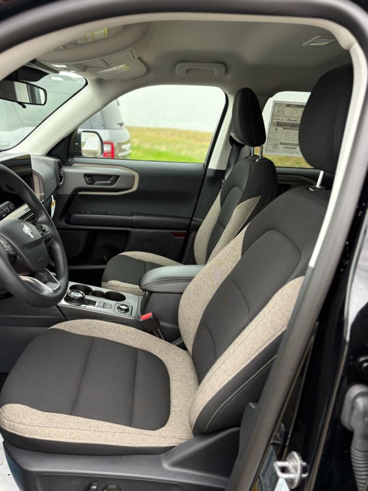 2025 Ford Bronco Sport Big Bend® Photo4
