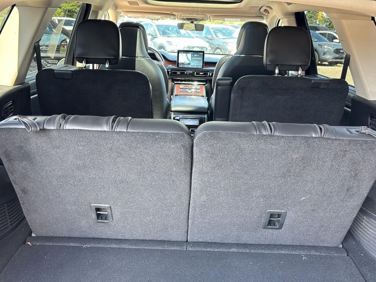 2022 Lincoln Aviator RESERVE, 3L ECOBOOST! 22" RIMS, 201A PACKAGE! Photo