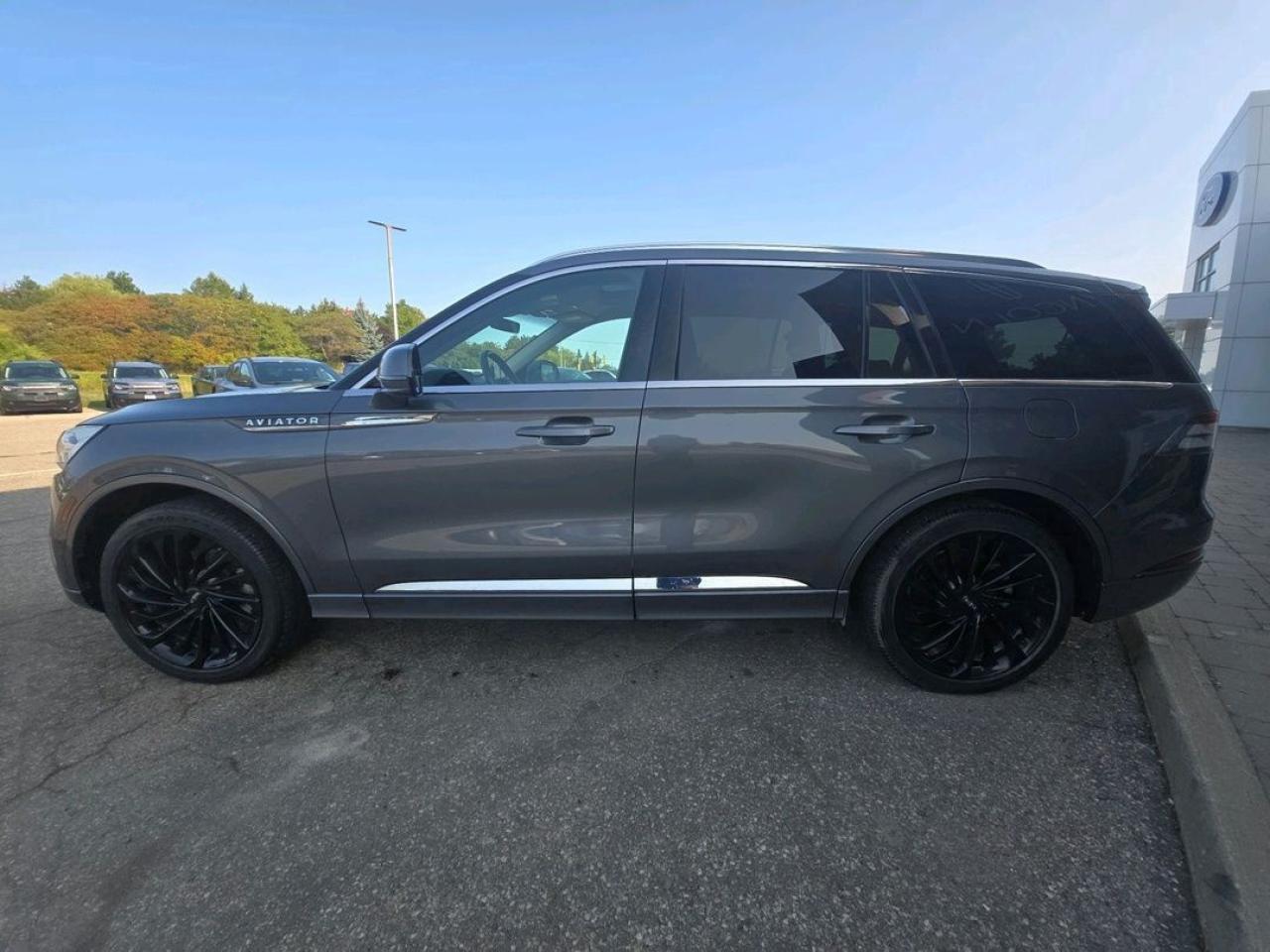 2022 Lincoln Aviator RESERVE, 3L ECOBOOST! 22" RIMS, 201A PACKAGE! Photo