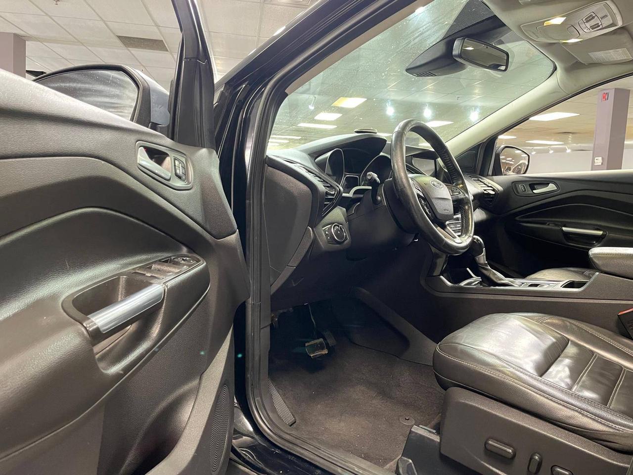 2017 Ford Escape 4WD 4dr Titanium, AS IS Photo