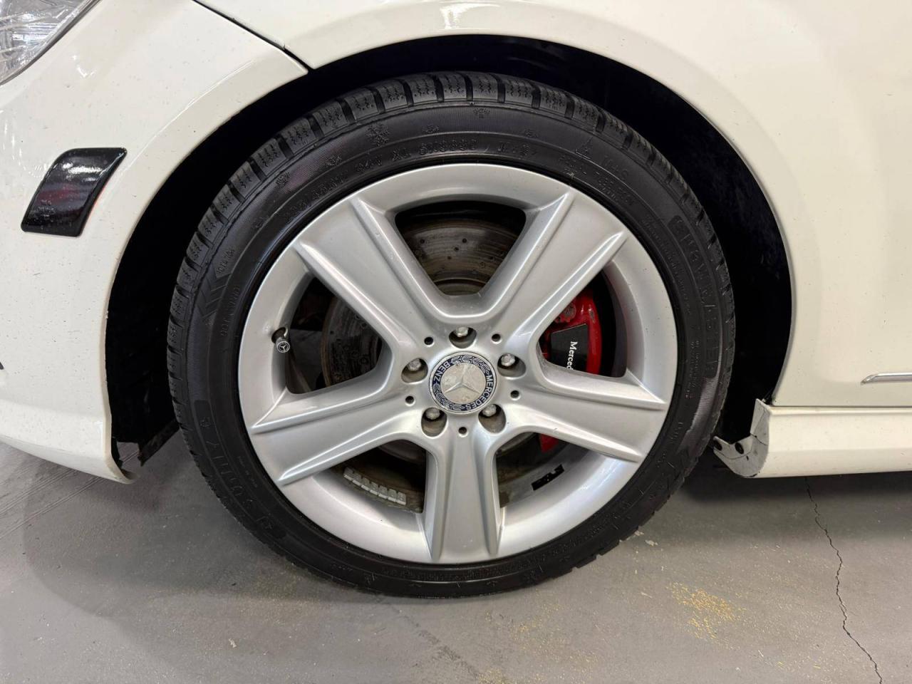 2010 Mercedes-Benz C-Class 4dr Sdn C 300 RWD Photo4