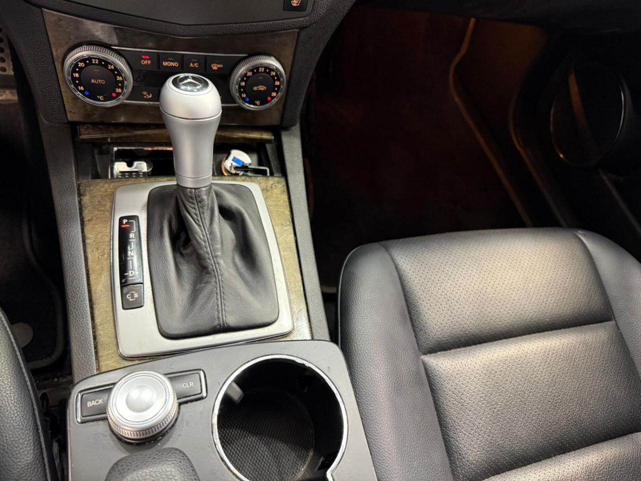 2010 Mercedes-Benz C-Class 4dr Sdn C 300 RWD Photo