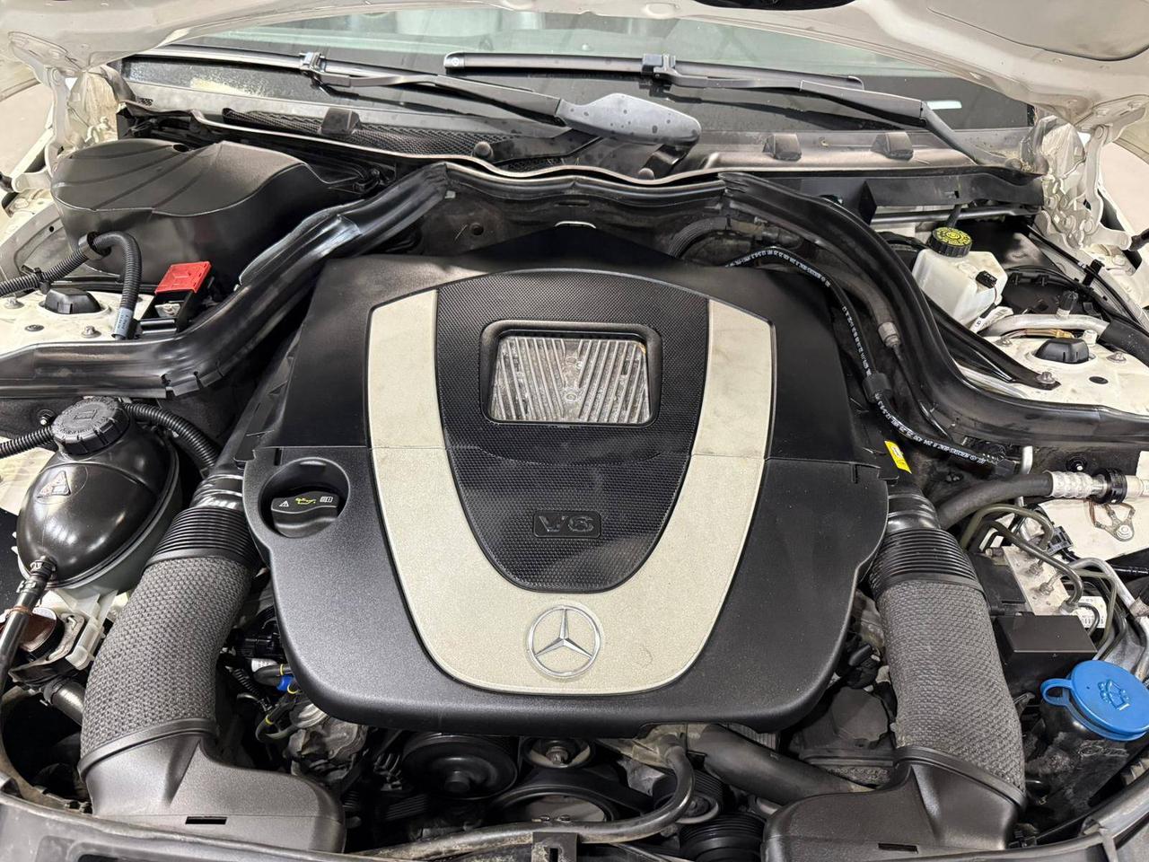 2010 Mercedes-Benz C-Class 4dr Sdn C 300 RWD Photo