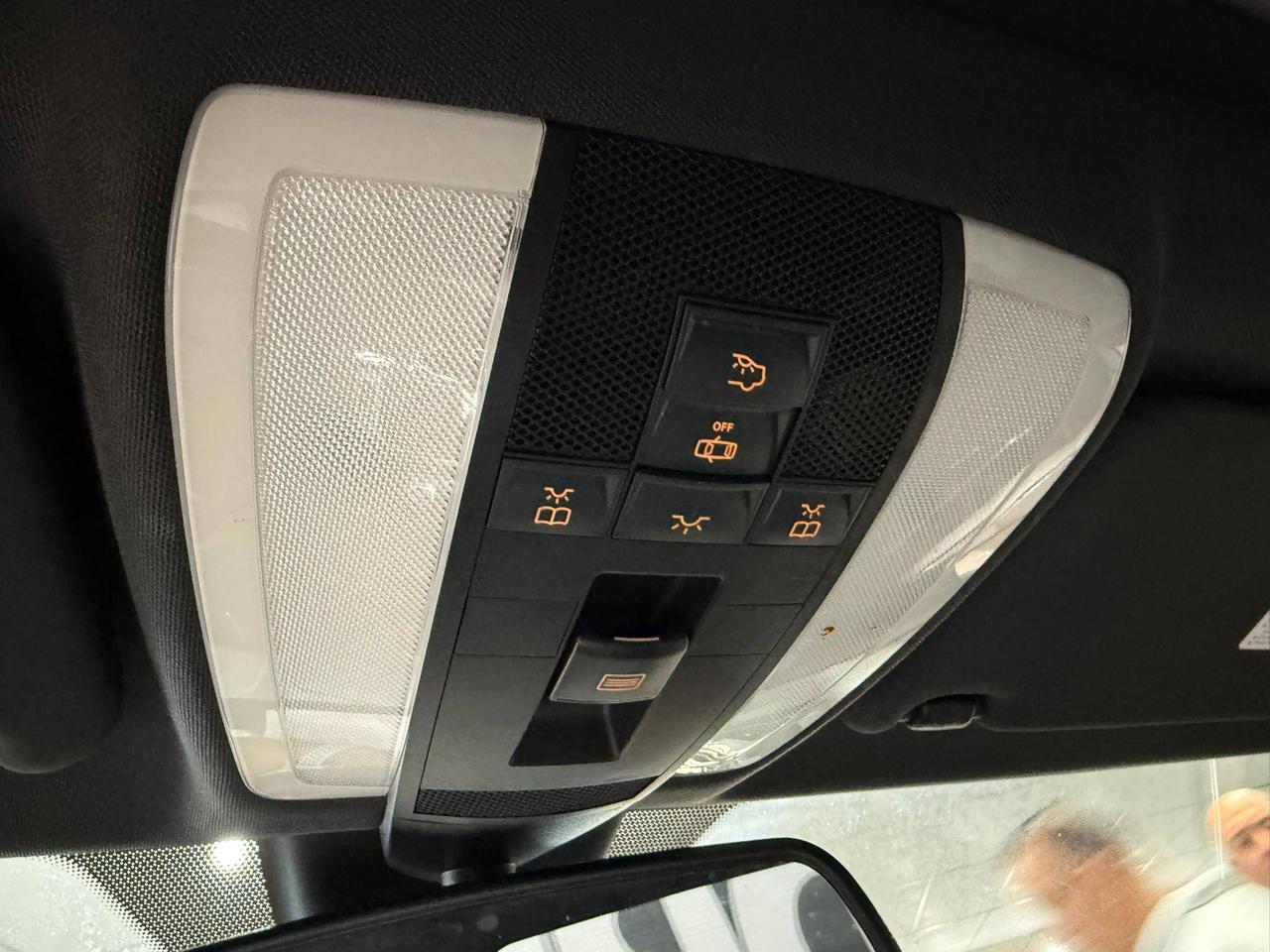 2010 Mercedes-Benz C-Class 4dr Sdn C 300 RWD Photo