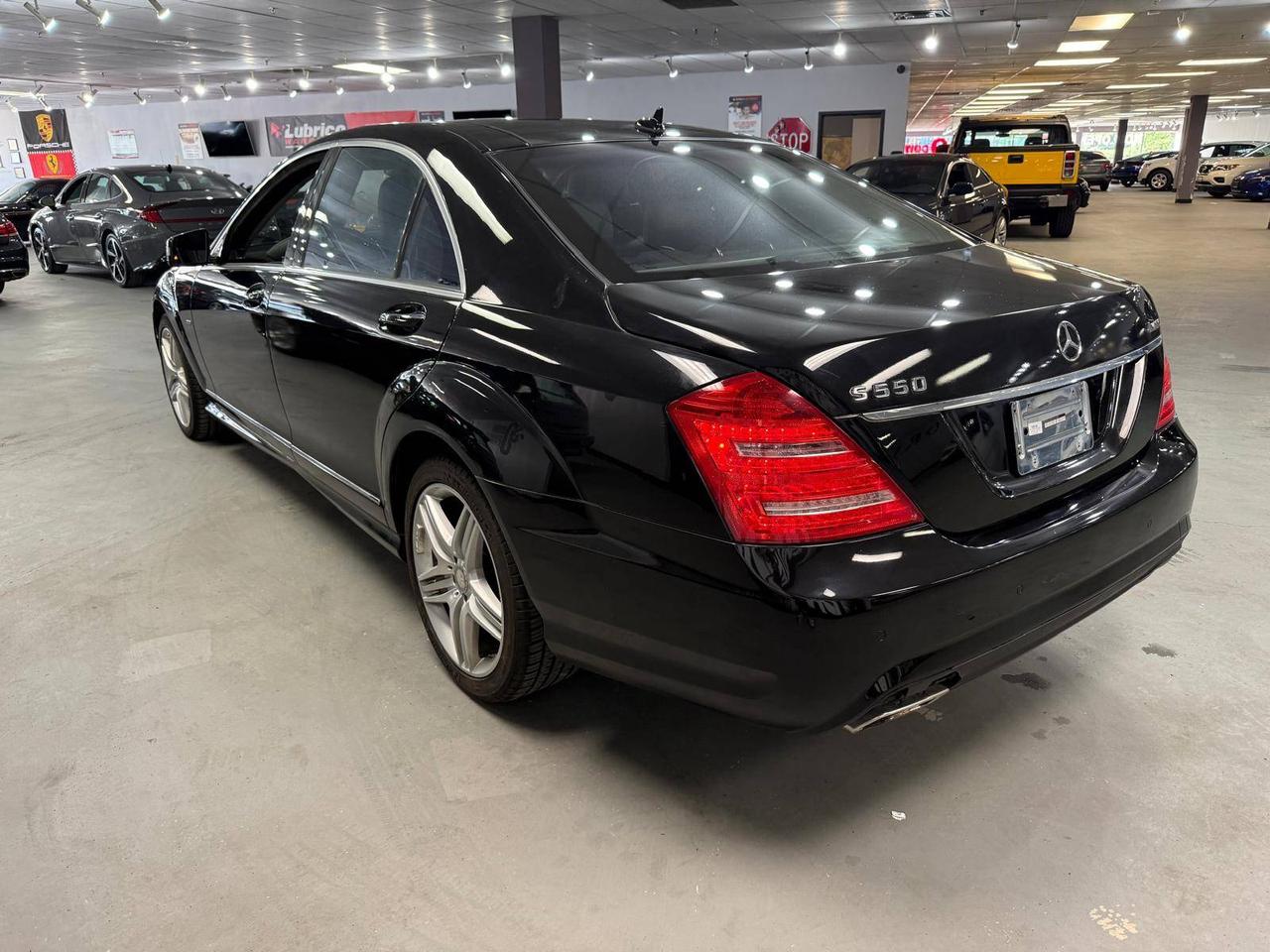 2012 Mercedes-Benz S-Class 4dr Sdn S 550 4MATIC LWB Photo