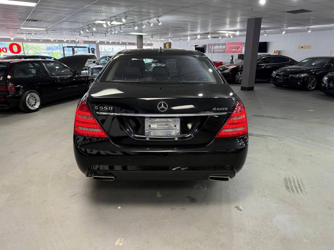 2012 Mercedes-Benz S-Class 4dr Sdn S 550 4MATIC LWB Photo