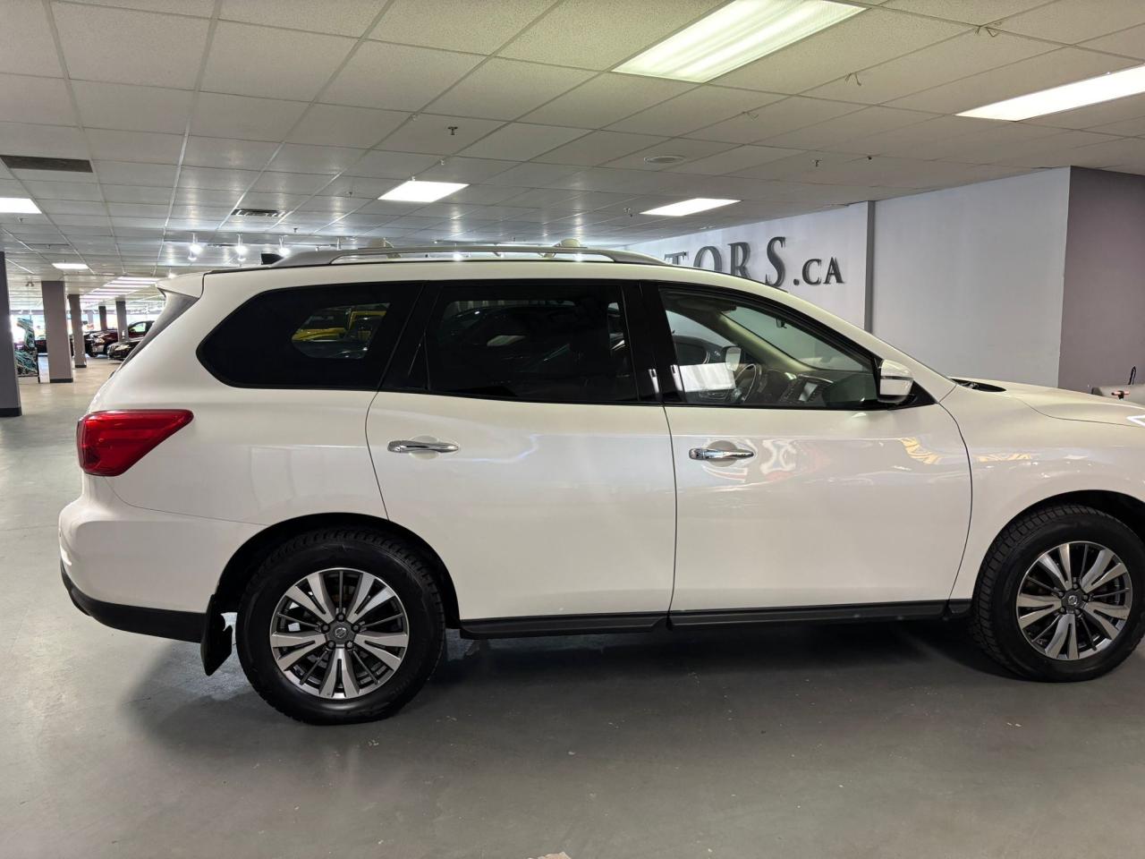 2019 Nissan Pathfinder 4x4 S Photo