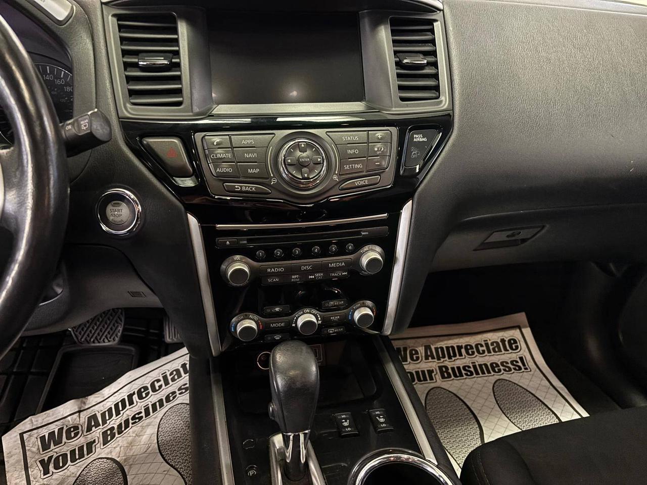 2019 Nissan Pathfinder 4x4 S Photo