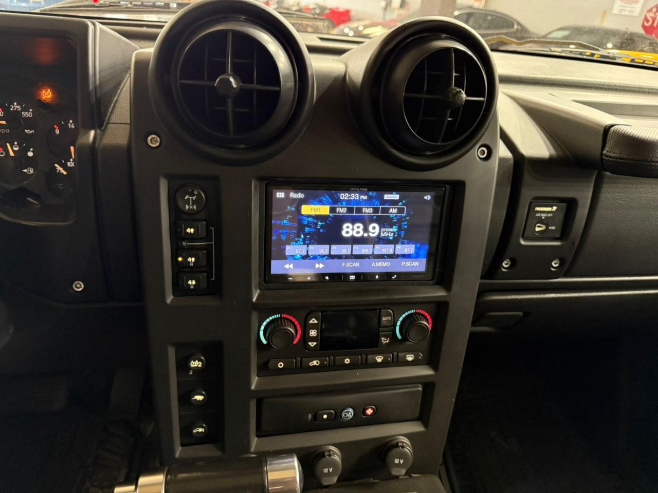 2005 Hummer H2 4dr Wgn SUT, AS IS Photo