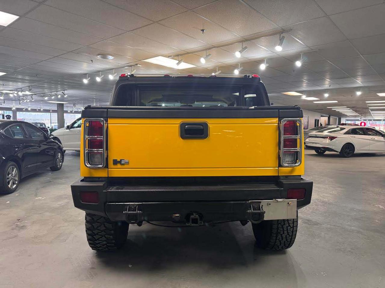 2005 Hummer H2 4dr Wgn SUT, AS IS Photo