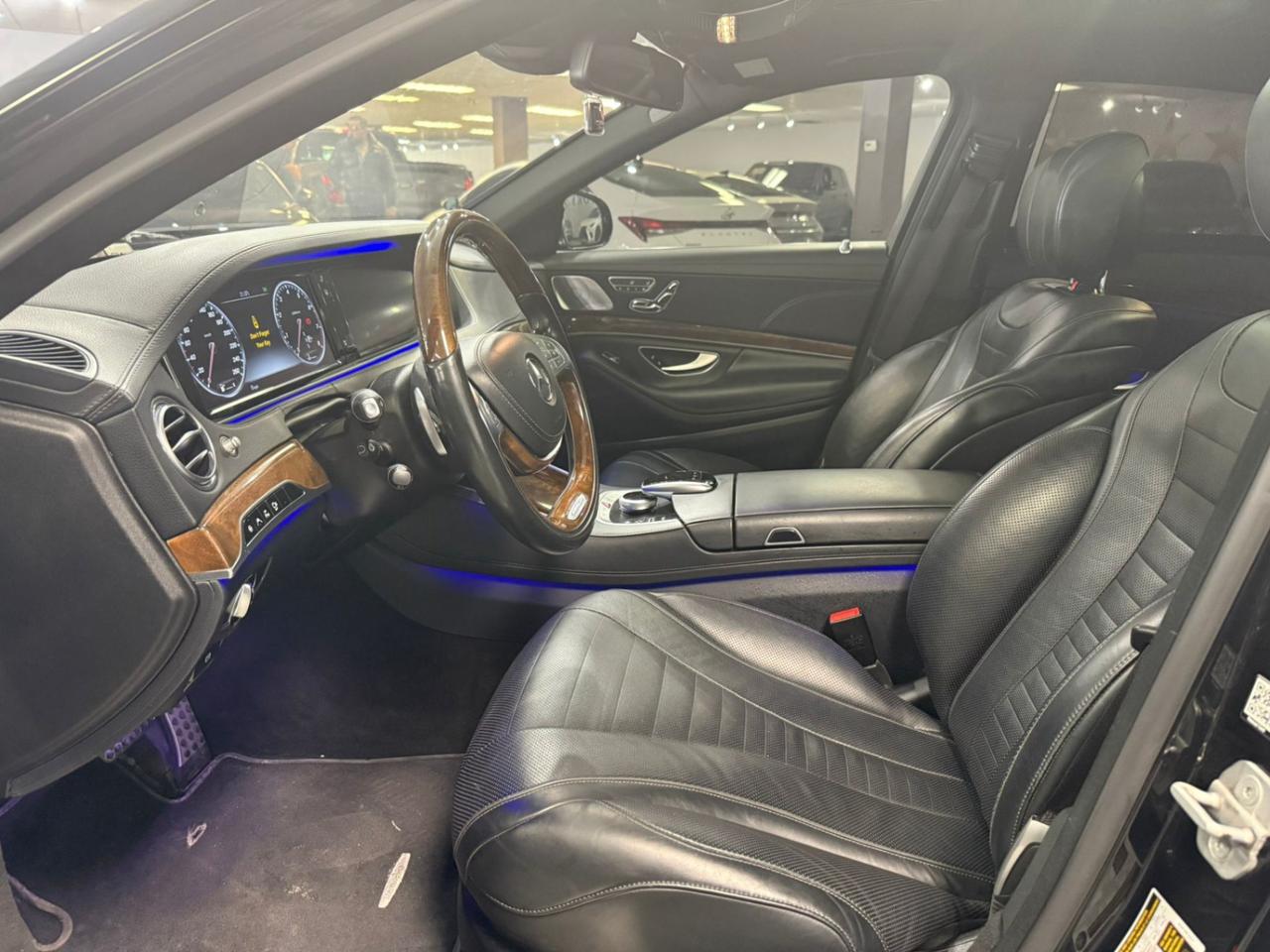 2015 Mercedes-Benz S-Class 4dr Sdn S 550 4MATIC LWB Photo