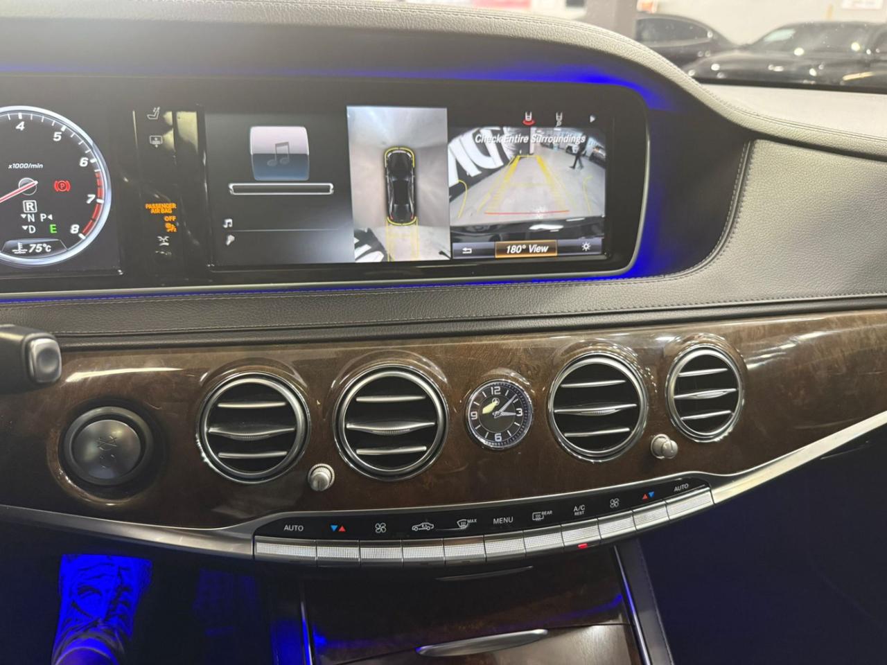 2015 Mercedes-Benz S-Class 4dr Sdn S 550 4MATIC LWB Photo