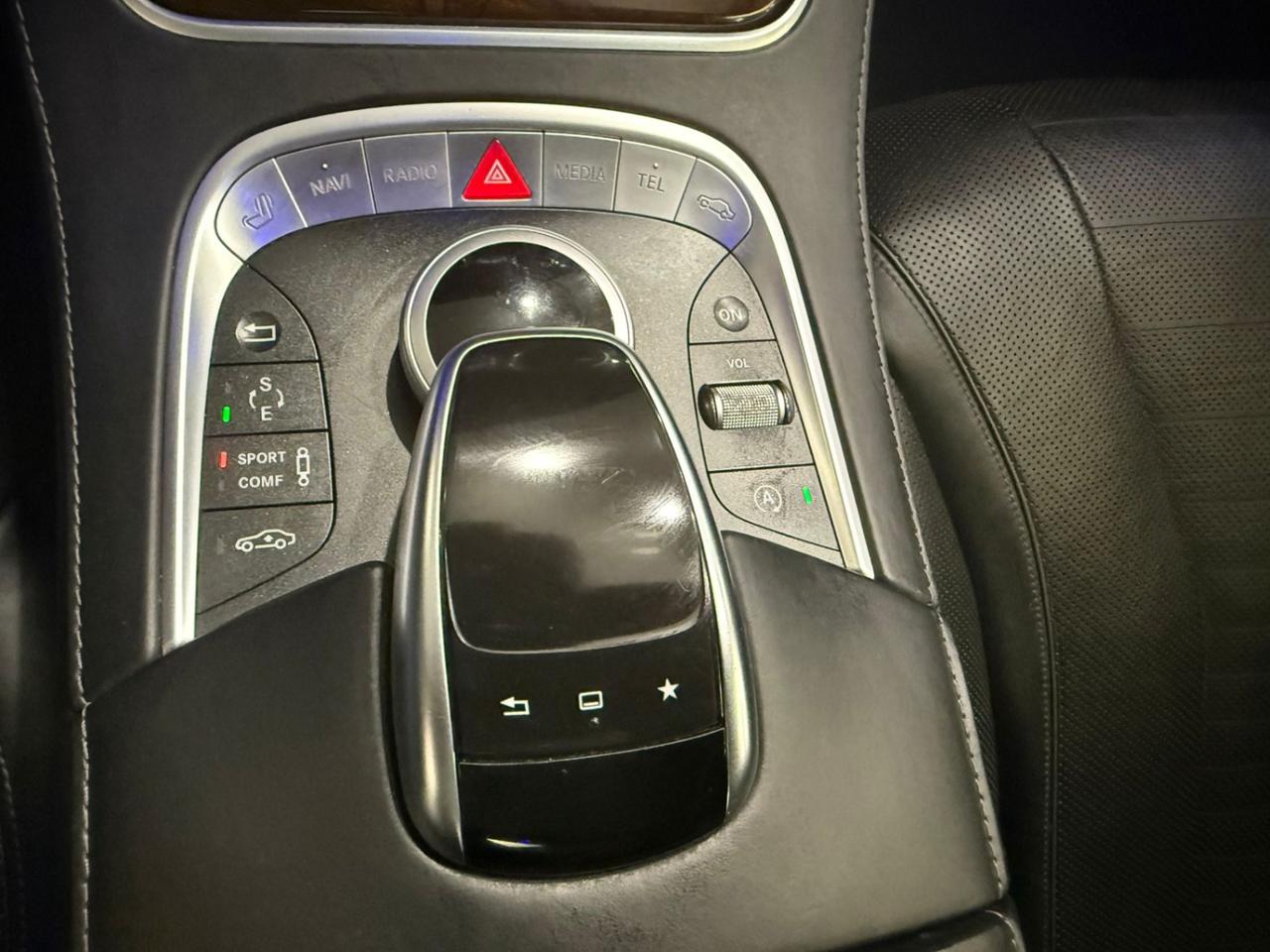 2015 Mercedes-Benz S-Class 4dr Sdn S 550 4MATIC LWB Photo