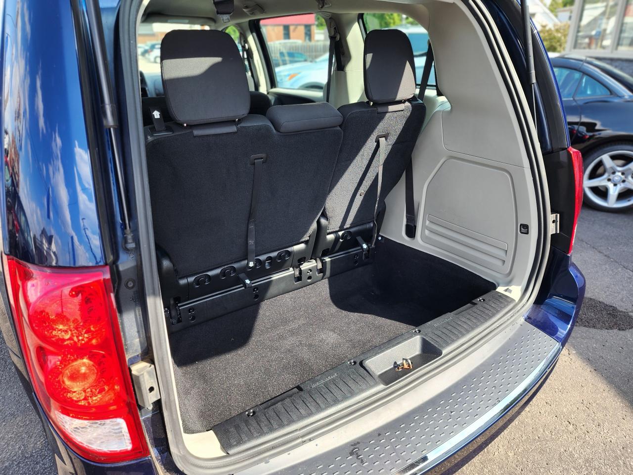 2017 Dodge Grand Caravan SE  Canada Value Package - Photo #12
