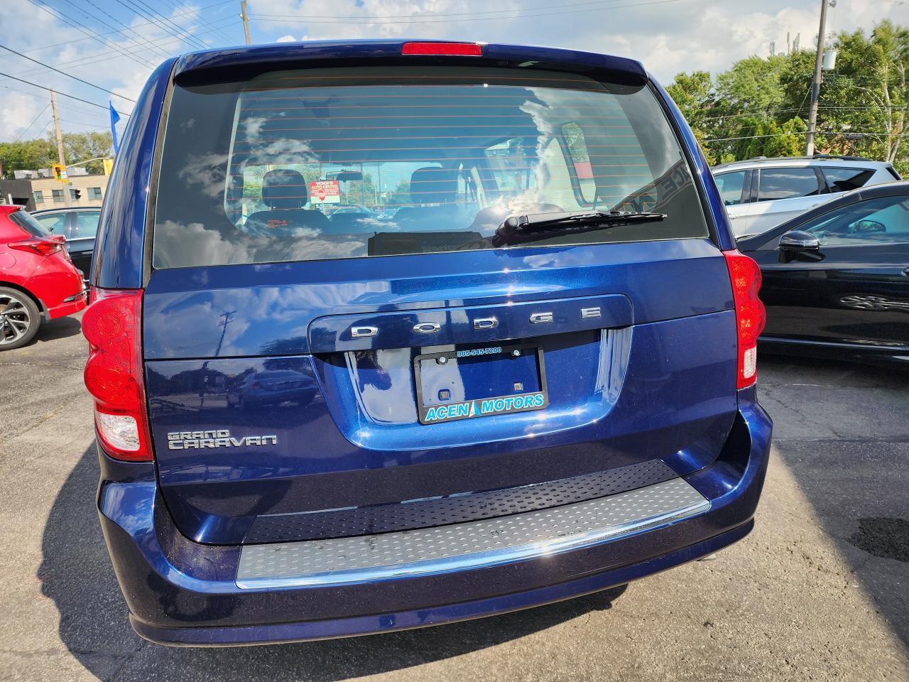 2017 Dodge Grand Caravan SE  Canada Value Package - Photo #6
