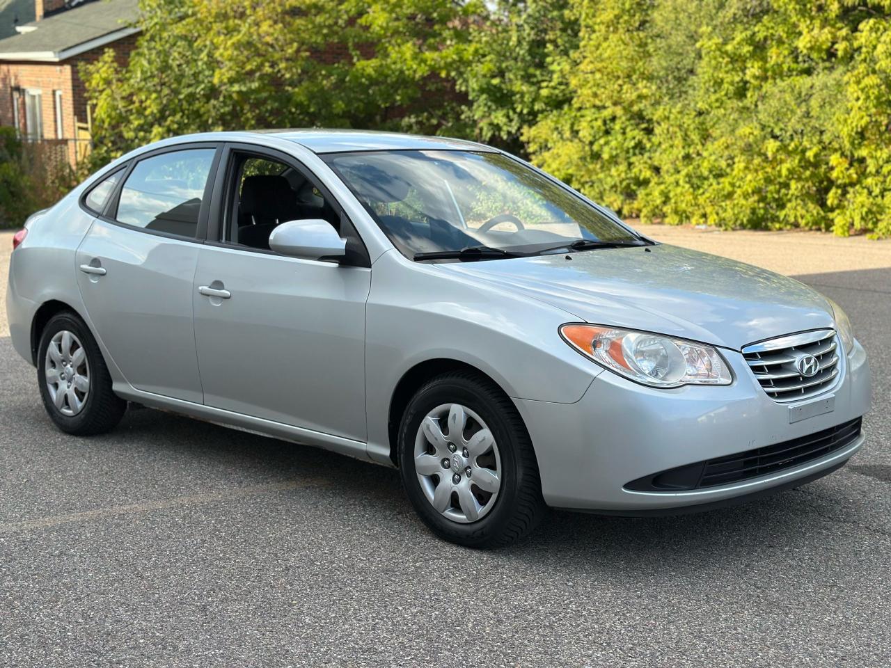 Used 2010 Hyundai Elantra GL for sale in North York, ON