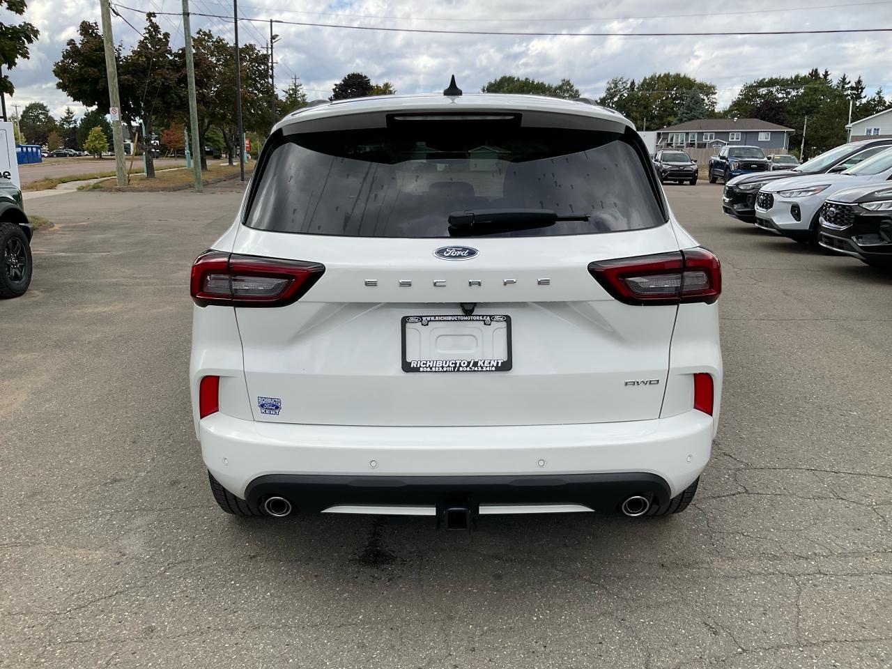 2025 Ford Escape ST-Line Elite Photo4