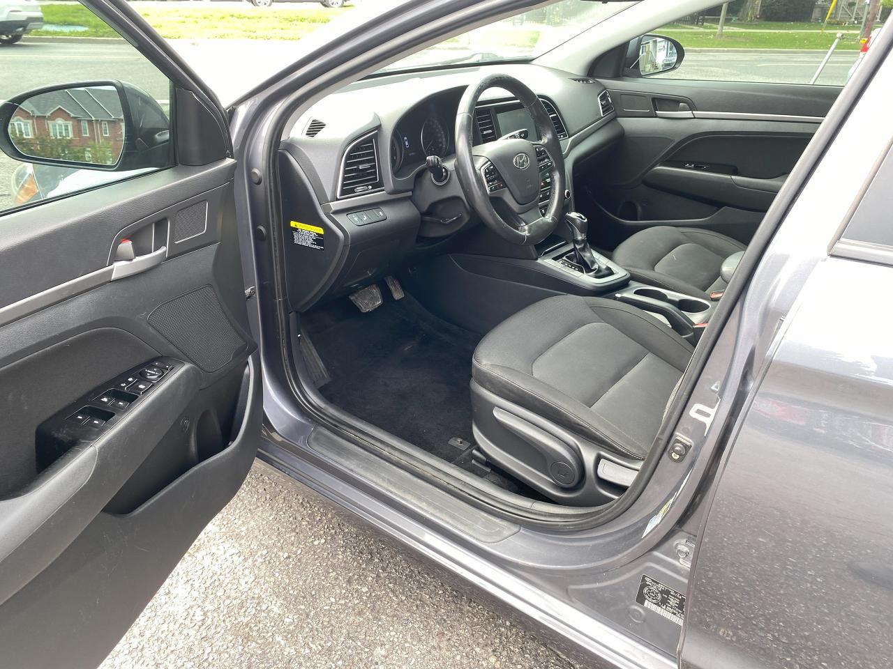 2017 Hyundai Elantra GL/Automatic/Gas Saver/Blind Spot Assist/Bckup Cam - Photo #11