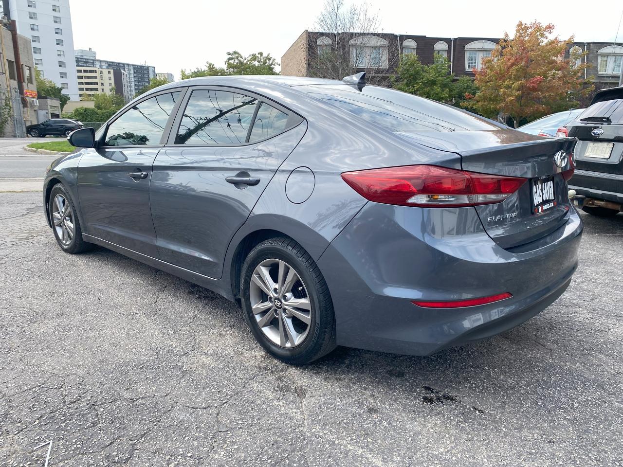 2017 Hyundai Elantra GL/Automatic/Gas Saver/Blind Spot Assist/Bckup Cam - Photo #8