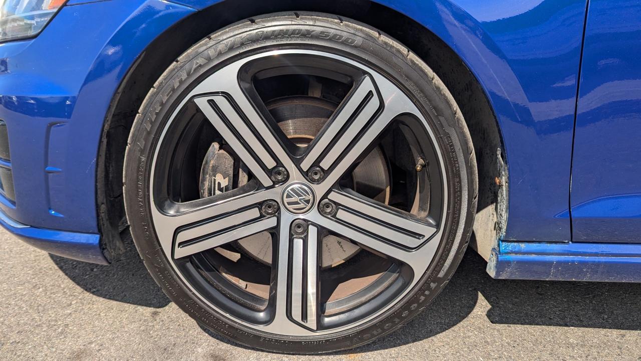 2016 Volkswagen Golf R  - Photo #5
