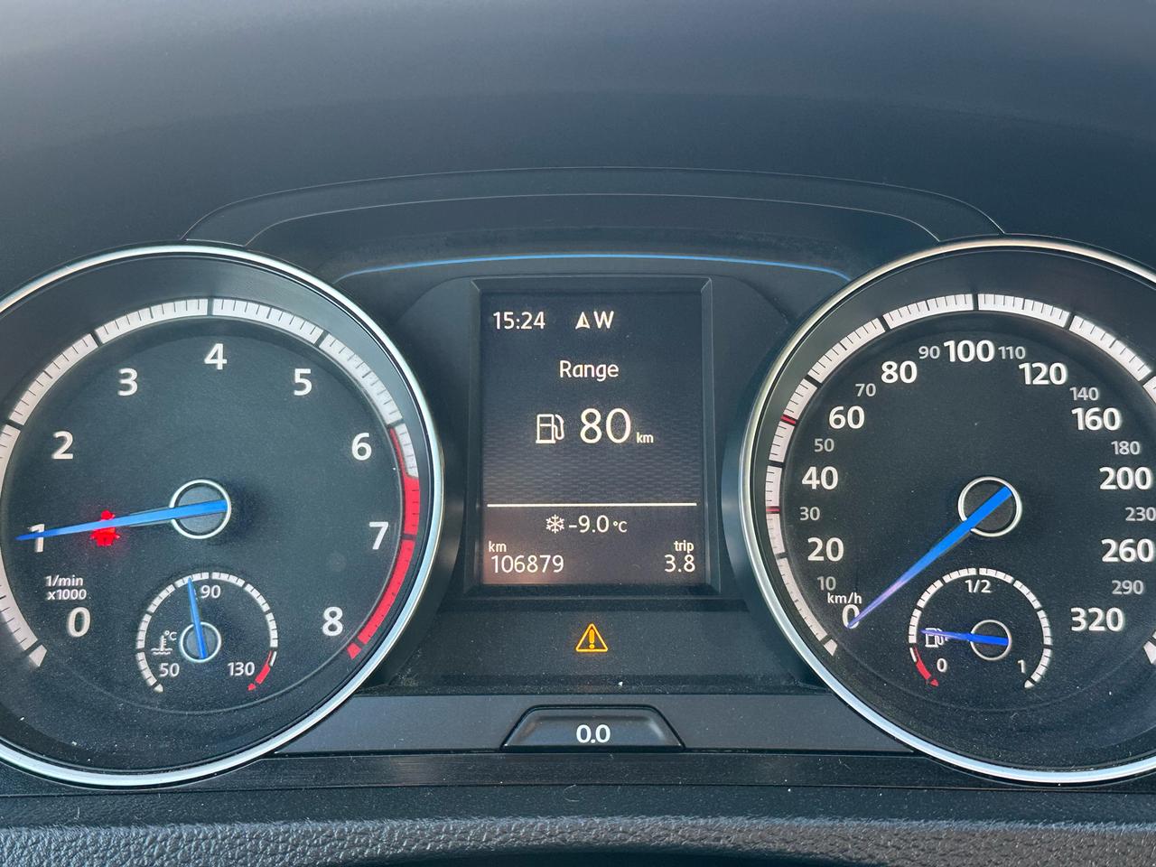 2016 Volkswagen Golf R  Photo