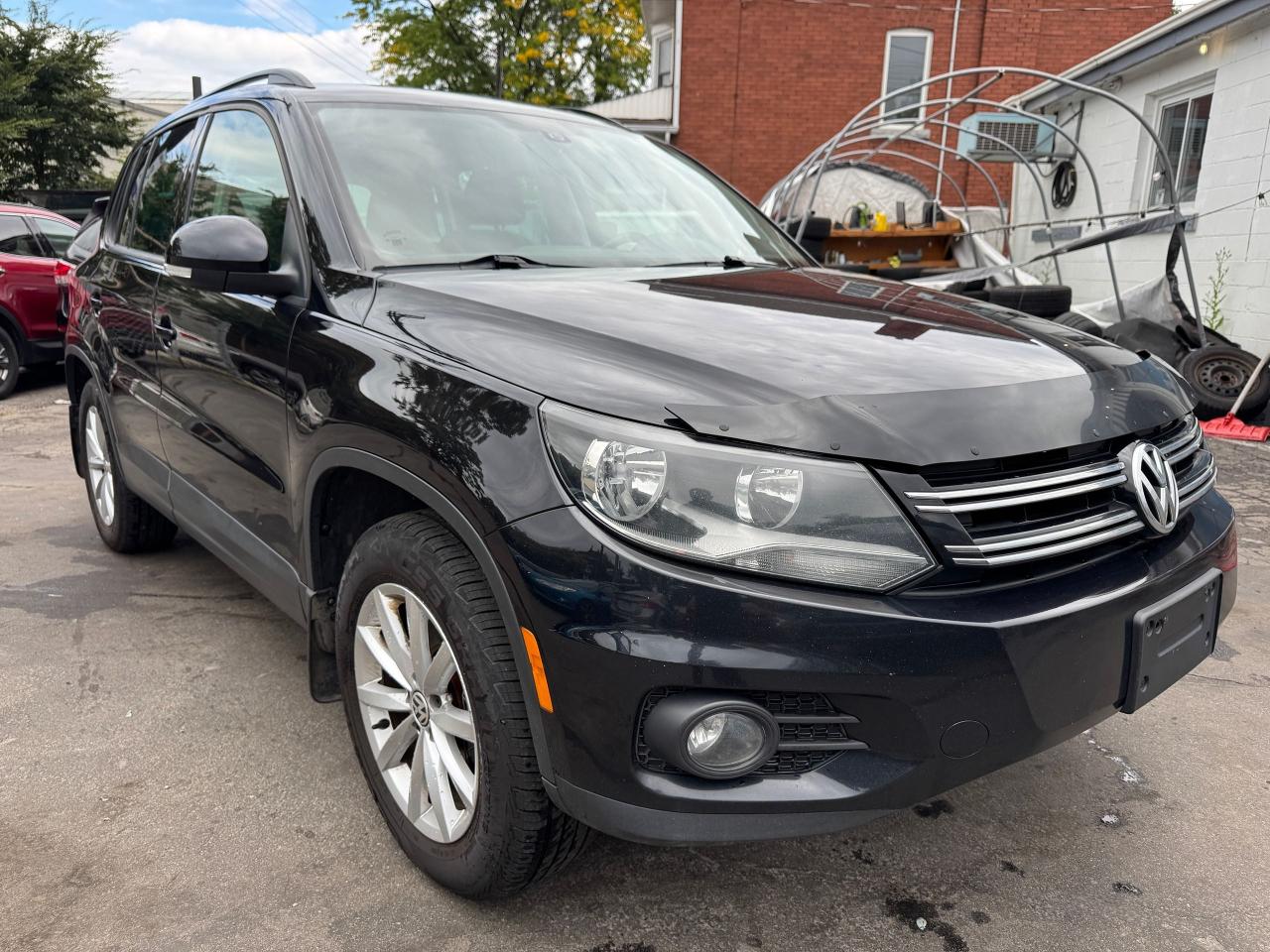 2017 Volkswagen Tiguan Wolfsburg Edition | 4MOTION | CERTIFIED Photo2