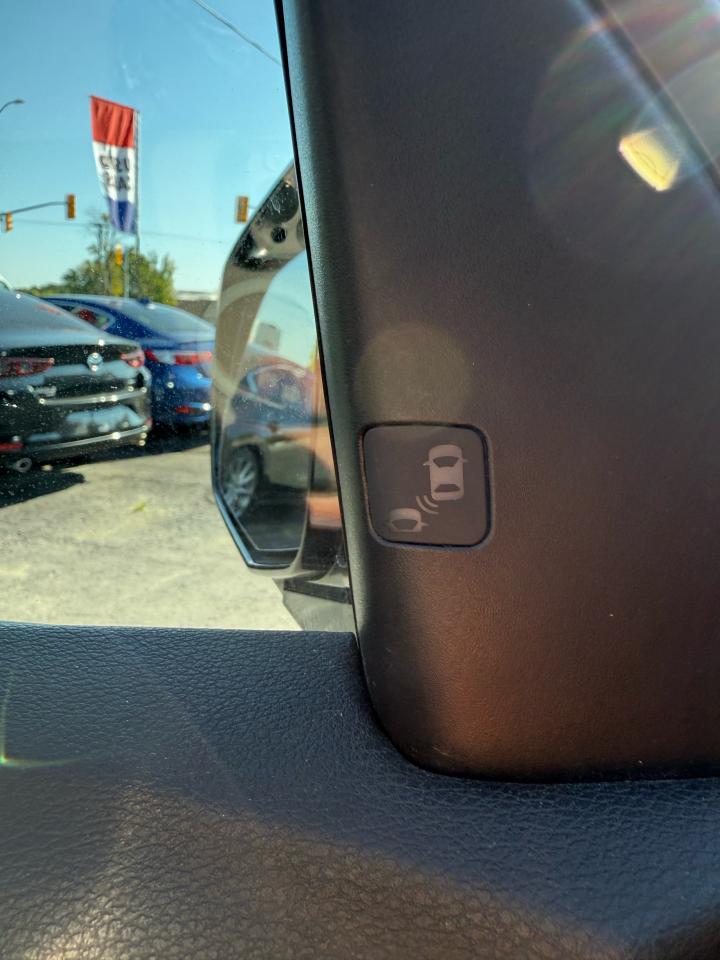 2015 Acura MDX Tech pkg Photo20